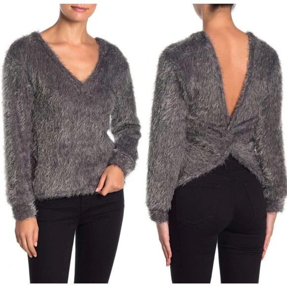 NEW Lush Women's Size Large Gray Fuzzy Eyelash Back Knot Detail Sweater - Picture 1 of 5